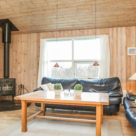 Cozy In Hjorring With Wifi Holiday home *